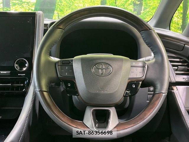 Toyota VELLFIRE 2023-08 8884533-11
