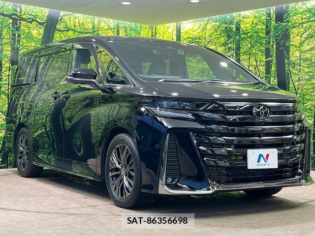 Toyota VELLFIRE 2023-08 8884533-16