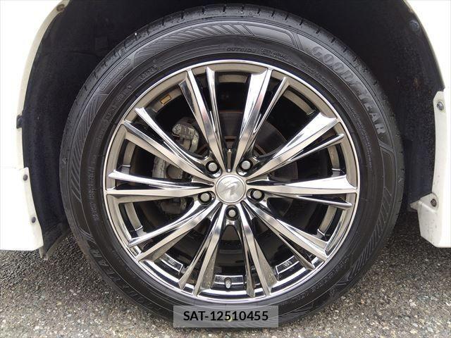 Toyota VELLFIRE 2014-02 616325-7