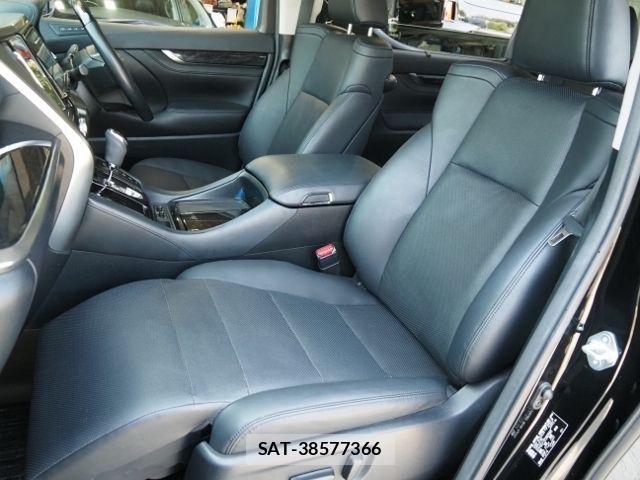 Toyota VELLFIRE 2019-06 1225944-12