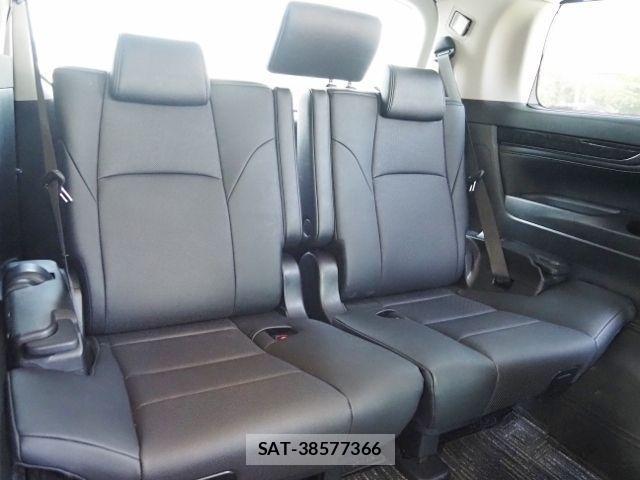 Toyota VELLFIRE 2019-06 1225944-15