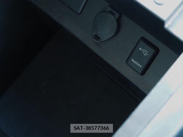Toyota VELLFIRE 2019-06 1225944-25
