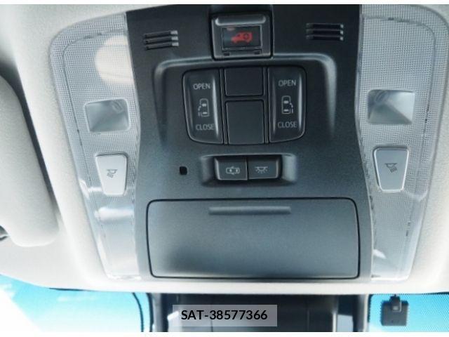 Toyota VELLFIRE 2019-06 1225944-26