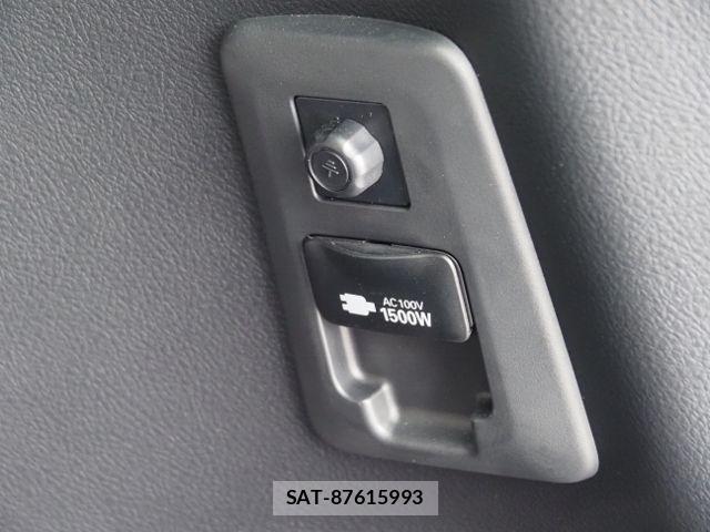 Toyota VELLFIRE 2020-05 1294602-19