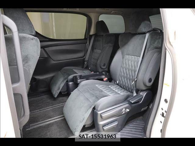 Toyota VELLFIRE 2019-04 1476346-17