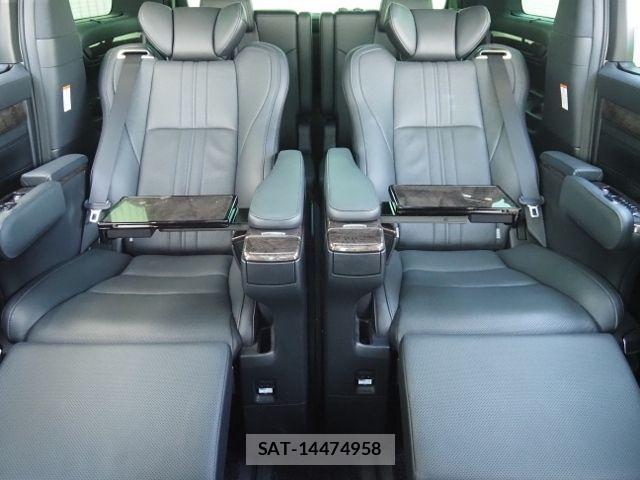 Toyota VELLFIRE 2020-03 3390102-12
