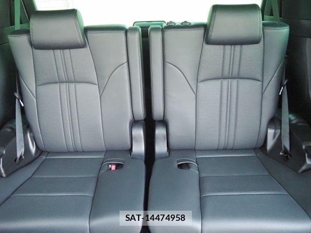 Toyota VELLFIRE 2020-03 3390102-16