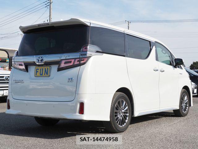 Toyota VELLFIRE 2020-03 3390102-4