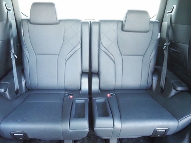 Toyota VELLFIRE 2025-04 3686550-21