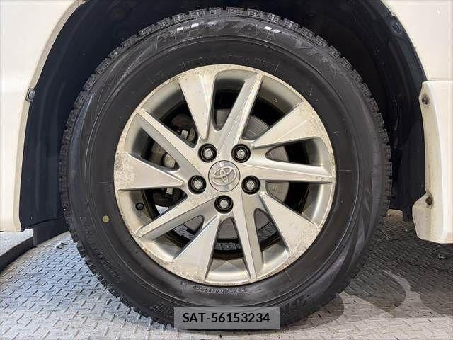 Toyota VELLFIRE 2012-06 4111925-15