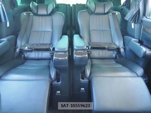 Toyota VELLFIRE 2020-02 4373349-12