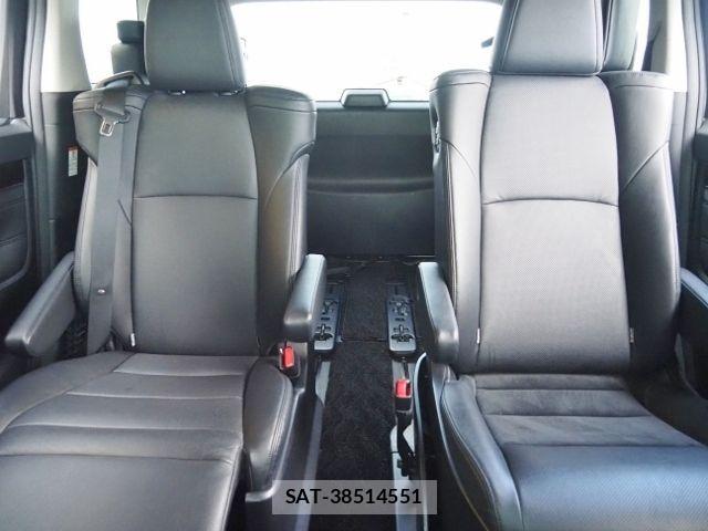 Toyota VELLFIRE 2018-02 4395610-16