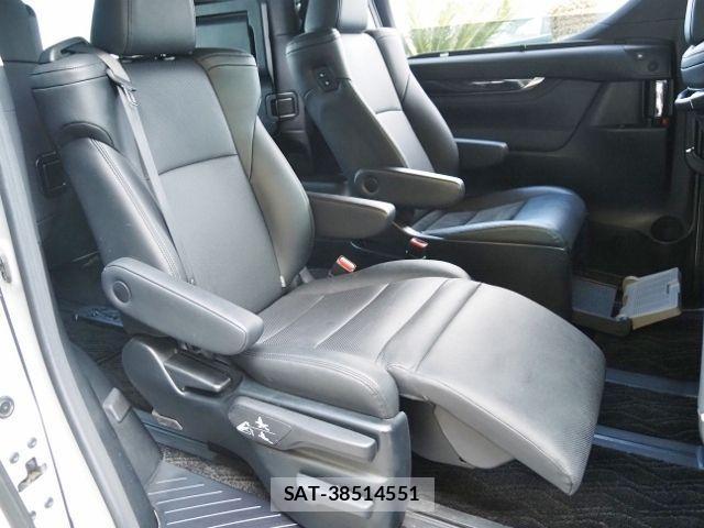 Toyota VELLFIRE 2018-02 4395610-17
