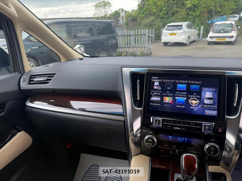 Toyota VELLFIRE 2016-03 1297040-22
