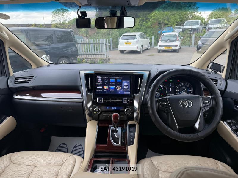 Toyota VELLFIRE 2016-03 1297040-24