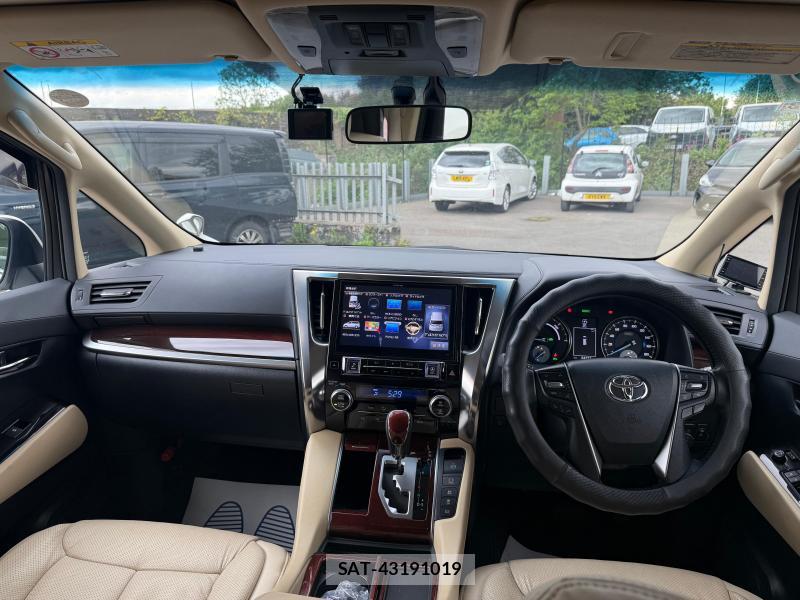 Toyota VELLFIRE 2016-03 1297040-25