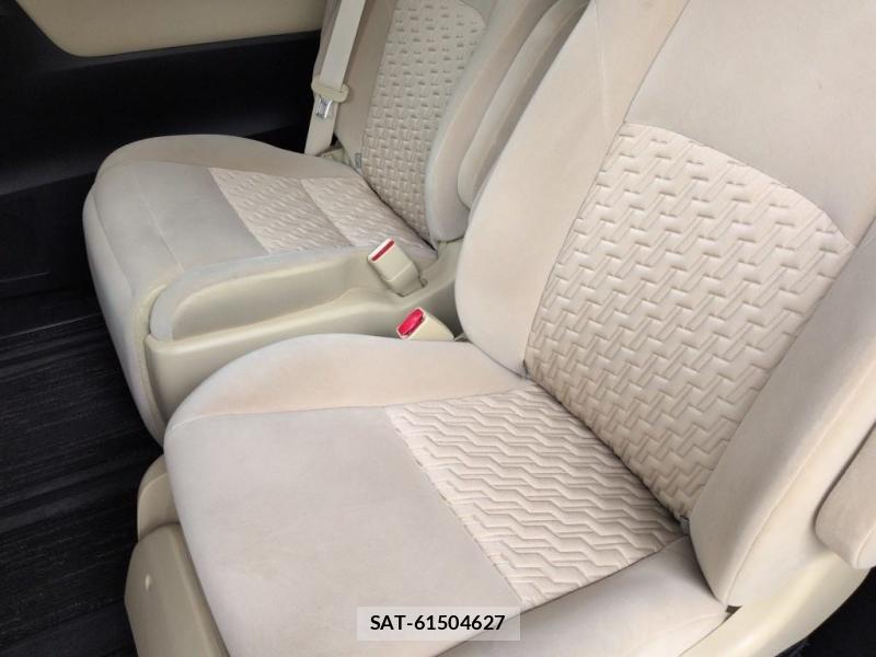 Toyota  2015-11 7747351-5