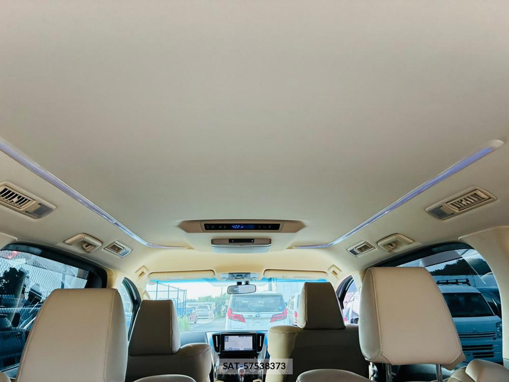 Toyota VELLFIRE 2016-01 7952451-24