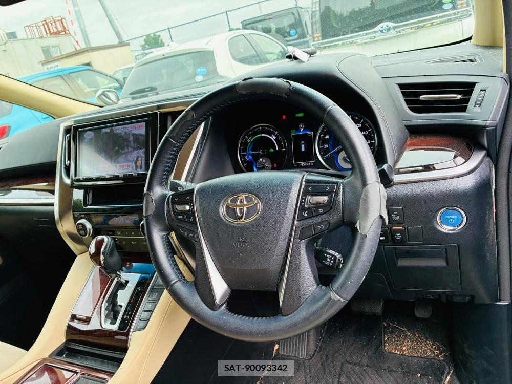 Toyota VELLFIRE HYBRIDE 2017-03 8143209-14