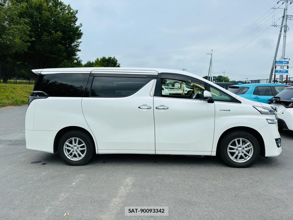 Toyota VELLFIRE HYBRIDE 2017-03 8143209-5