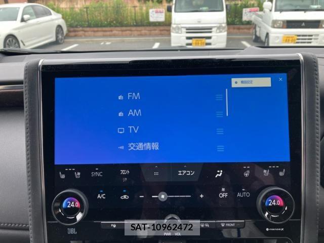 Toyota VELLFIRE 2026-03 7061185-27