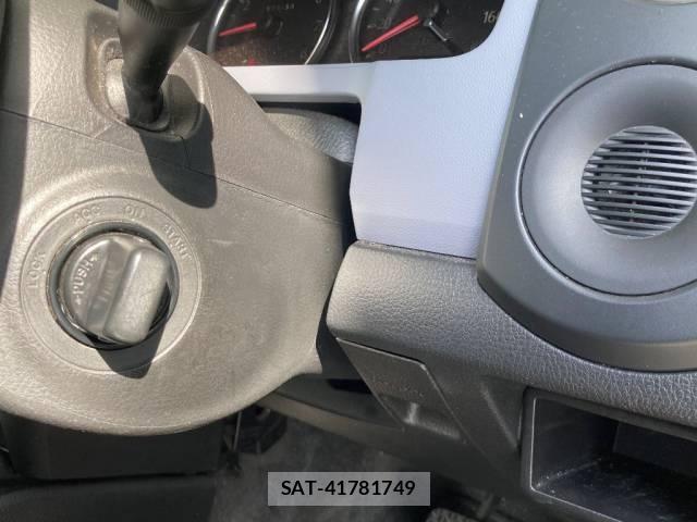 Mazda VERISA 2010 1310148-3