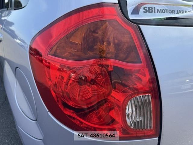 Mazda VERISA 2011-09 5881688-18