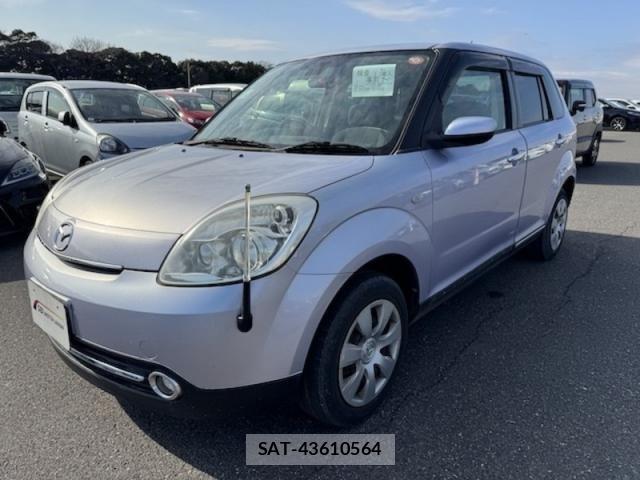 Mazda VERISA 2011-09 5881688-2