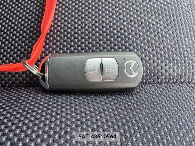 Mazda VERISA 2011-09 5881688-29