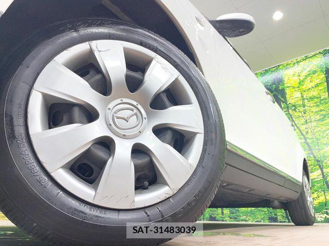 Mazda VERISA 2011-05 7330879-12
