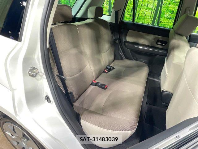 Mazda VERISA 2011-05 7330879-8