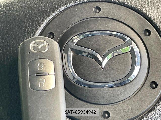 Mazda VERISA 2011-10 7458578-5