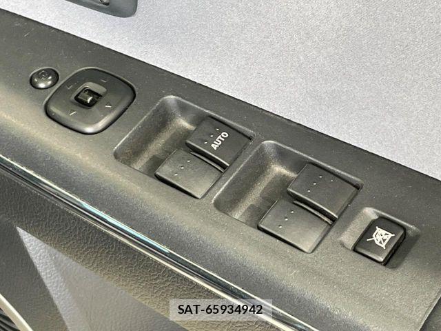 Mazda VERISA 2011-10 7458578-6