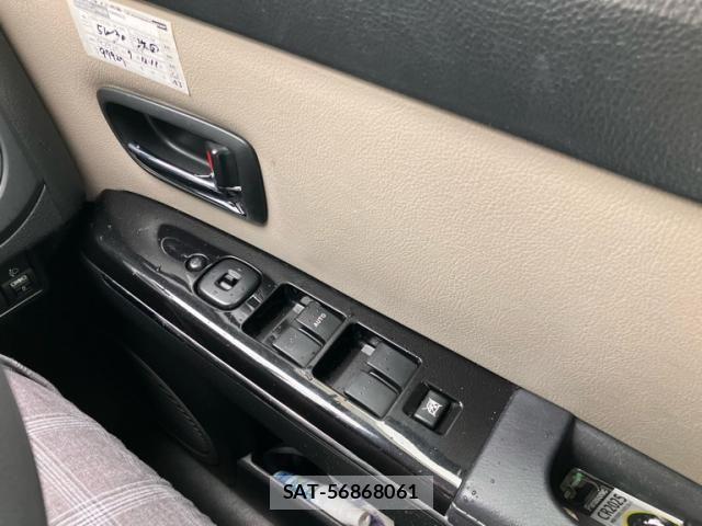 Mazda VERISA 2006-12 7458579-17