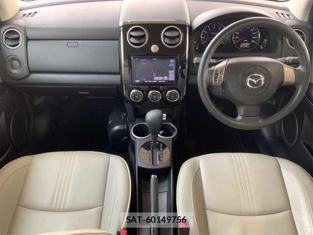 Mazda VERISA 2013-09 7730243-1