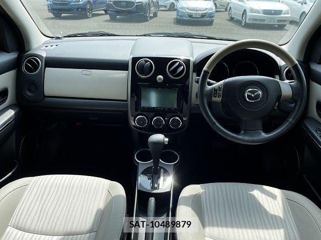 Mazda VERISA 2012-06 7730242-1
