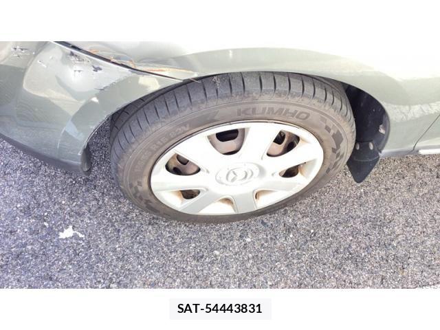 Mazda VERISA 2006-01 7880223-4