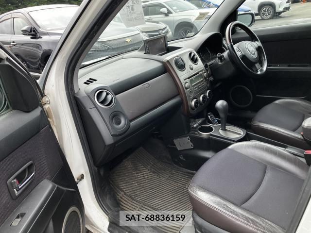 Mazda VERISA 2006-01 7964229-13