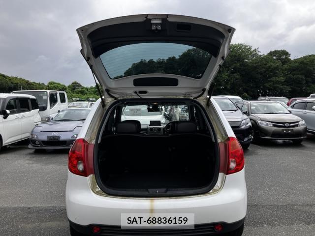 Mazda VERISA 2006-01 7964229-24