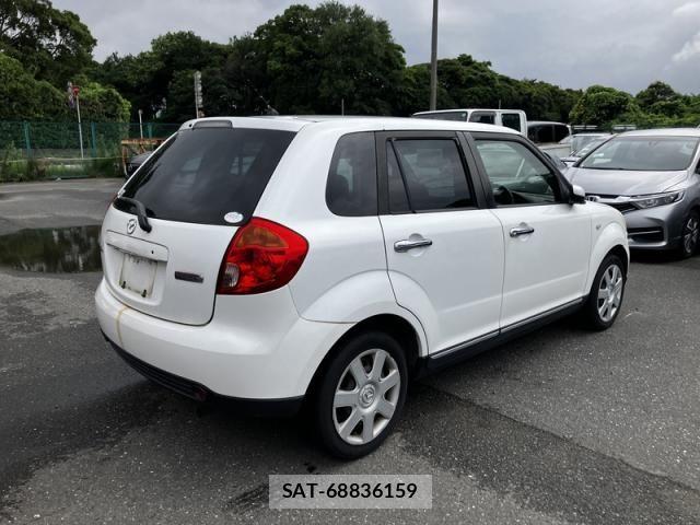 Mazda VERISA 2006-01 7964229-4