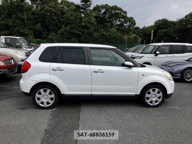 Mazda VERISA 2006-01 7964229-5
