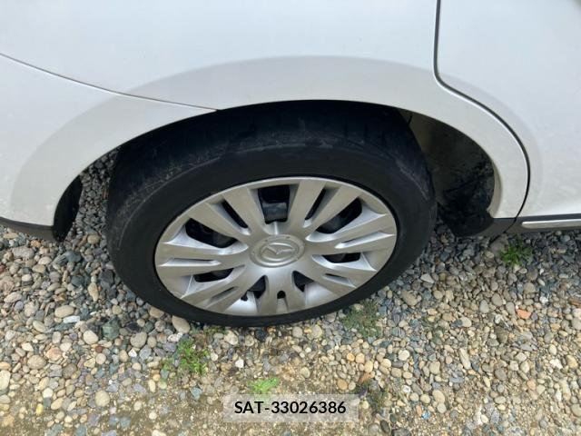 Mazda VERISA 2011-09 7981417-6