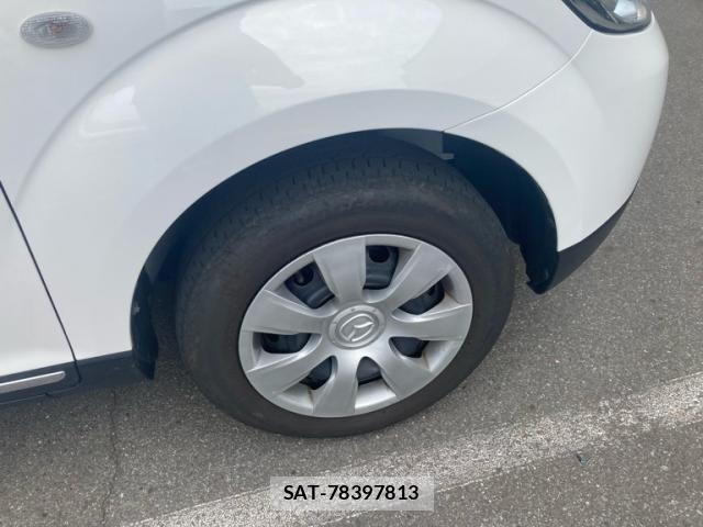 Mazda VERISA 2015-09 7981418-12