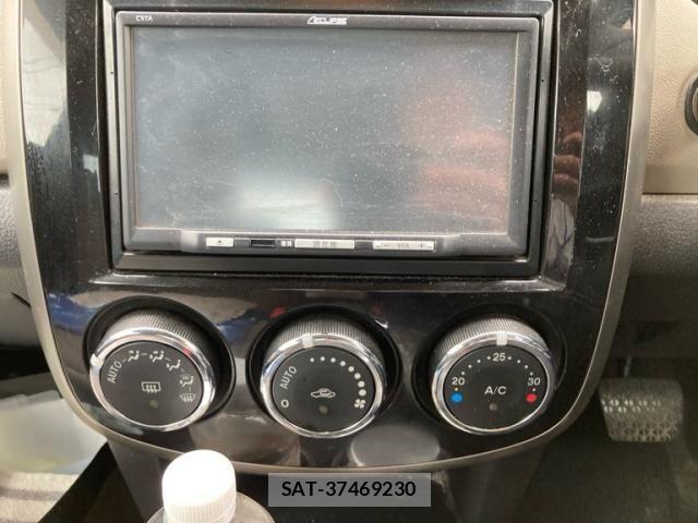 Mazda VERISA 2010-11 7981419-16