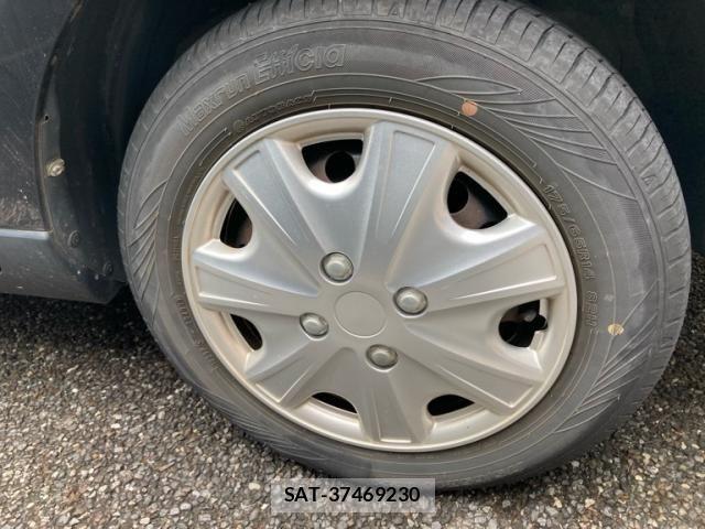 Mazda VERISA 2010-11 7981419-6