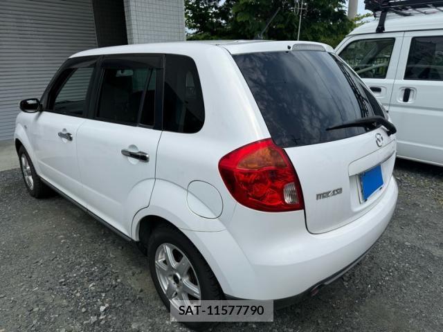 Mazda VERISA 2008-11 8076018-2