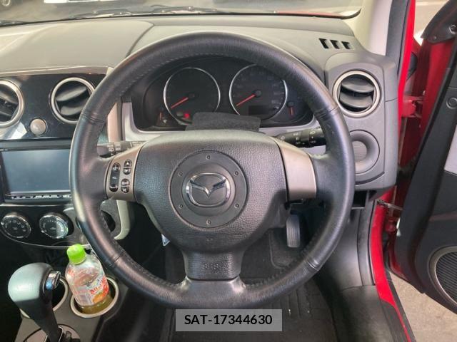 Mazda VERISA 2012-03 8102430-10