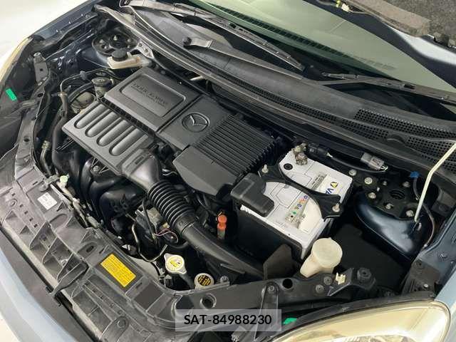 Mazda VERISA 2014-02 8159458-14