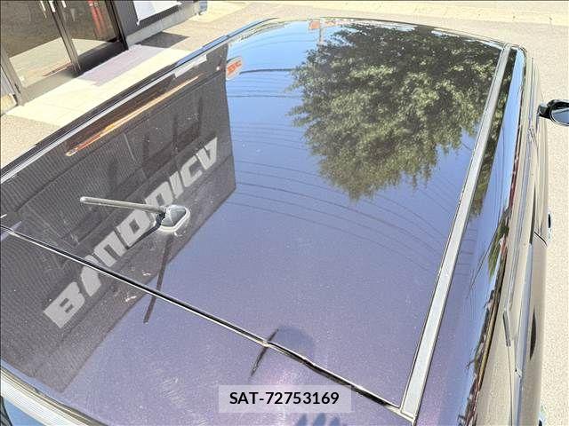 Mazda VERISA 2014-03 8338330-18