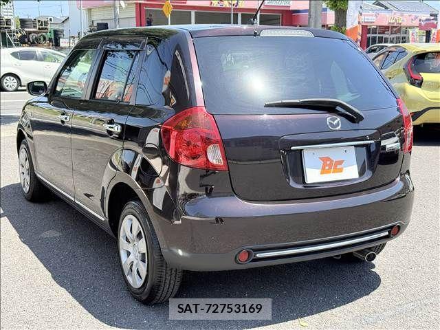 Mazda VERISA 2014-03 8338330-7
